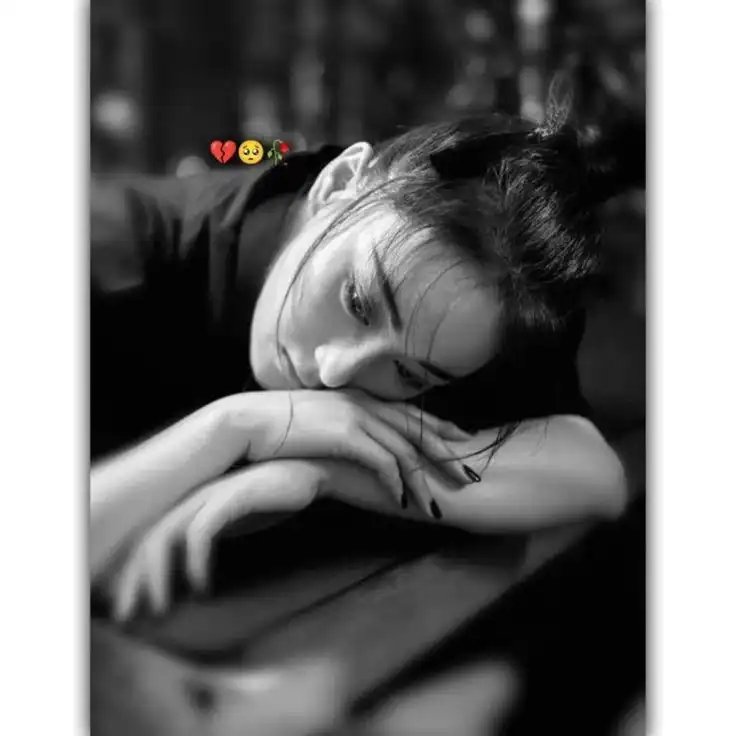 instagram girl with book dp